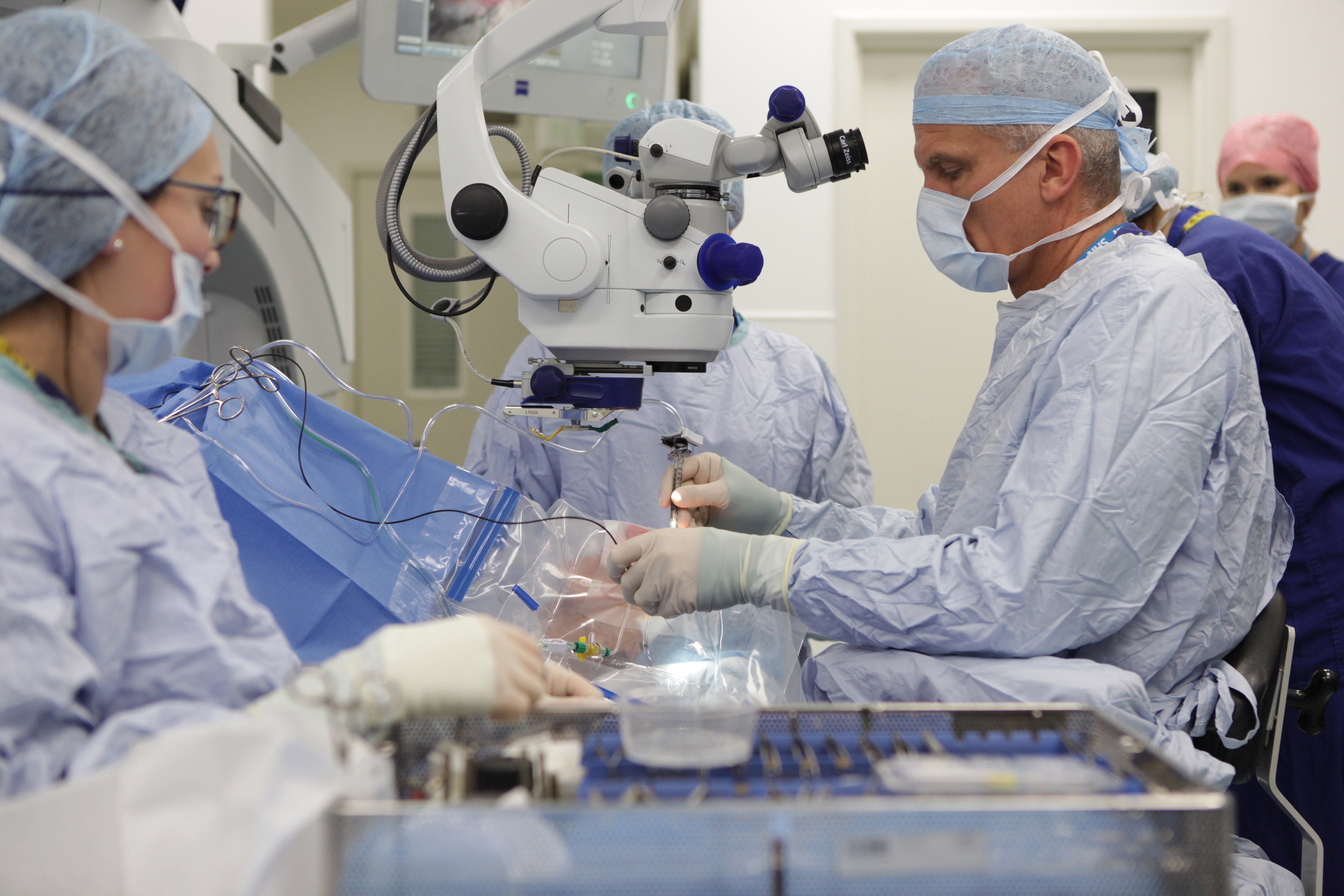 World’s first gene therapy operation for common cause of sight loss